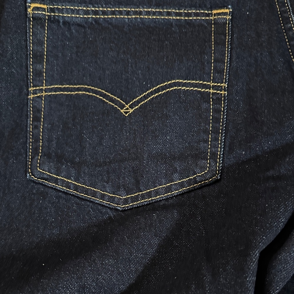 NWT HP Levi's Dark Blue Relaxed Jeans - Picture 13 of 13